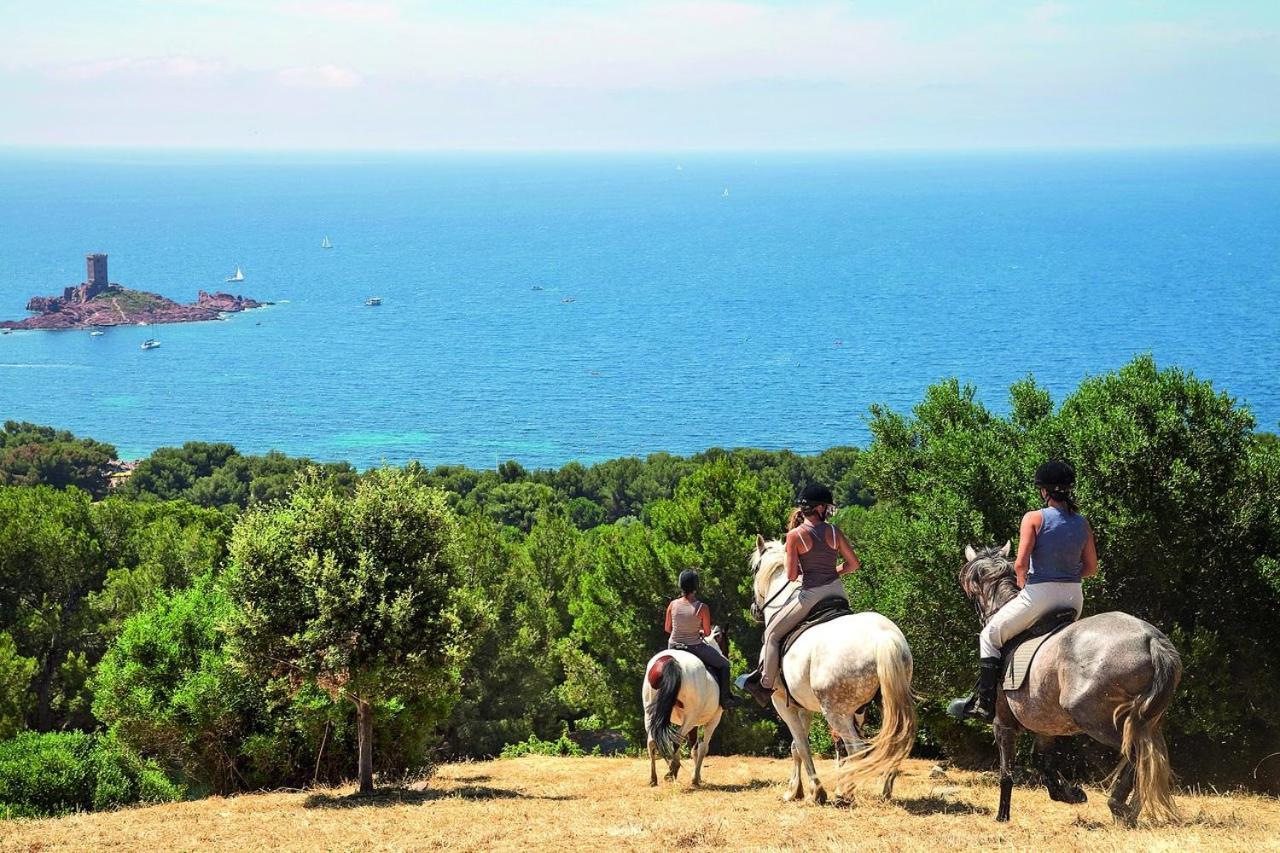 Cap Esterel Mer Sport Et Nature, Dans Village Pierres Et Vacances Saint-Raphael  Ngoại thất bức ảnh