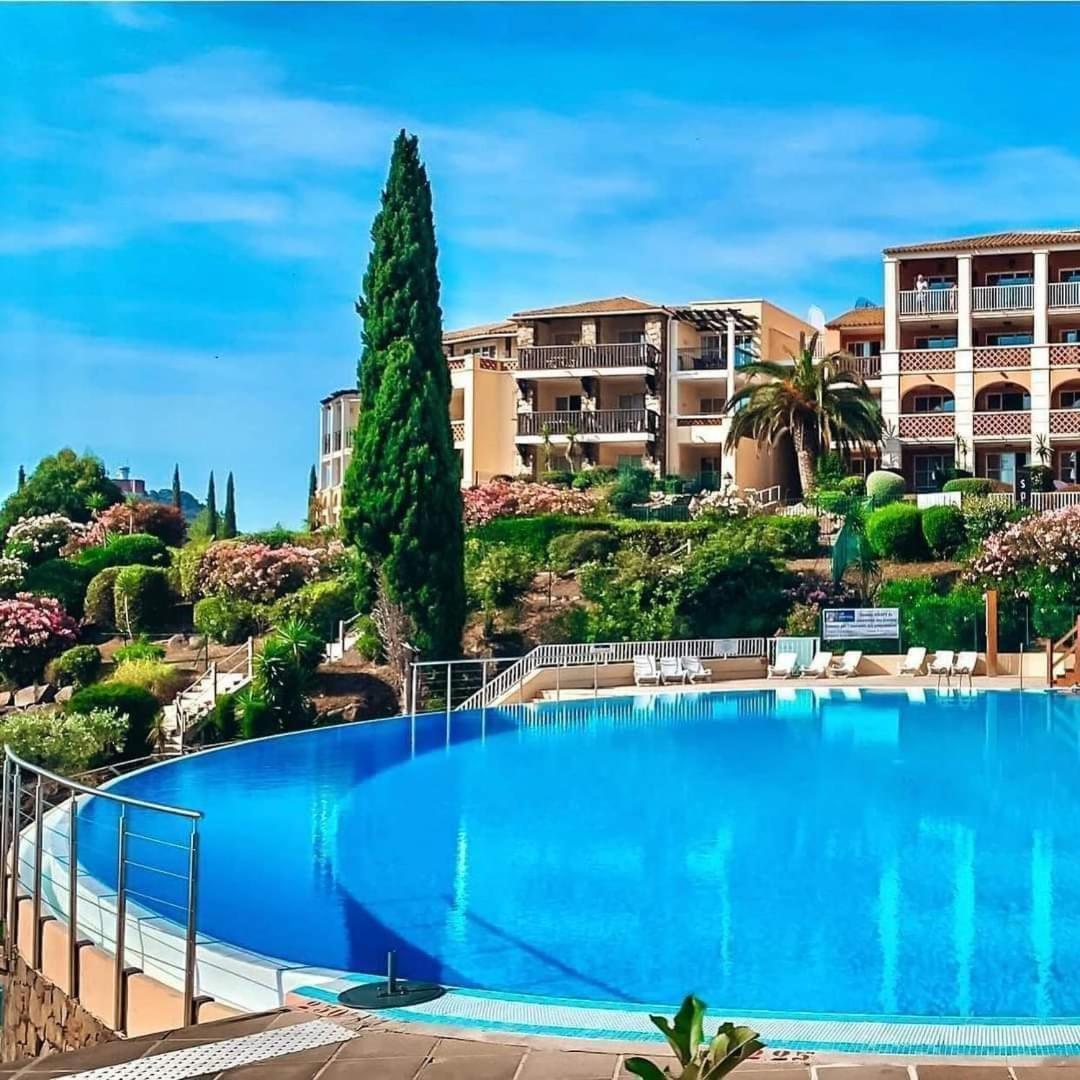 Cap Esterel Mer Sport Et Nature, Dans Village Pierres Et Vacances Saint-Raphael  Ngoại thất bức ảnh